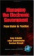Managing the Electronic Government -- Bok 9781593112455