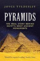 Pyramids -- Bok 9781804363690