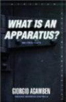 What Is an Apparatus?" and Other Essays (Meridian: Crossing Aesthetics) -- Bok 9780804762304