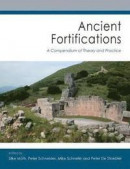 Ancient Fortifications -- Bok 9781785701399