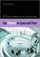 Key Thinkers on Space and Place -- Bok 9781529732566