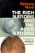 Rich Nations And The Poor Nations -- Bok 9780393007466