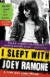 I Slept With Joey Ramone -- Bok 9781439159750