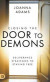 Closing the Door to Demons -- Bok 9780768451979