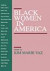 Black Women in America -- Bok 9780803954540