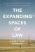Expanding Spaces of Law -- Bok 9780804791878